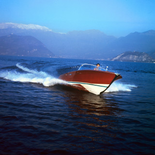 Rio Classic Boats - Barche a motore italiane in mogano degli anni '60 - Barche Rio in tutto il mondo